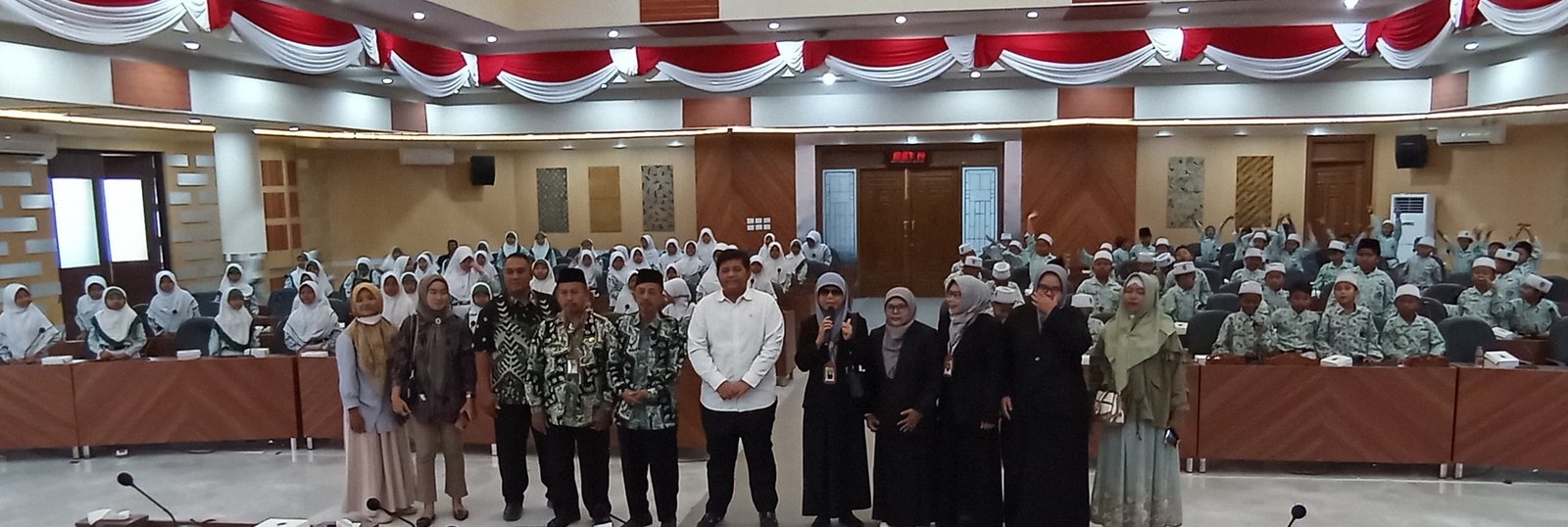 MIN 2 Tuban Ajak Siswa Kenal Lebih Dekat DPRD