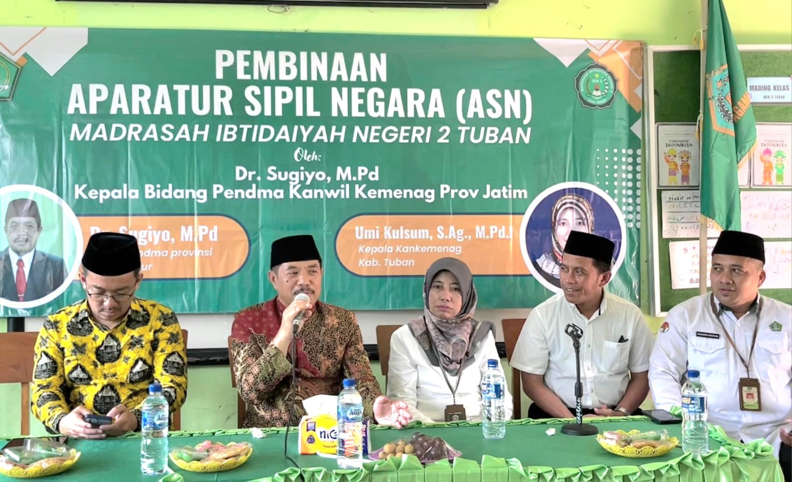 Pembinaan ASN Bersama Kepala Bidang Kanwil Kemenag Jatim di MIN 2 Tuban